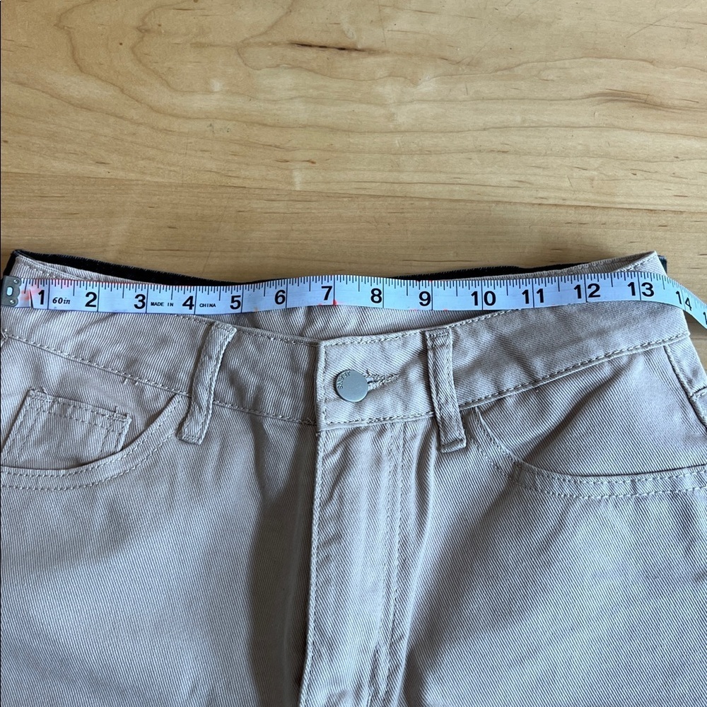 Women’s Washed Black and Tan shorts Bundle. Size 27w - Picture 4 of 10